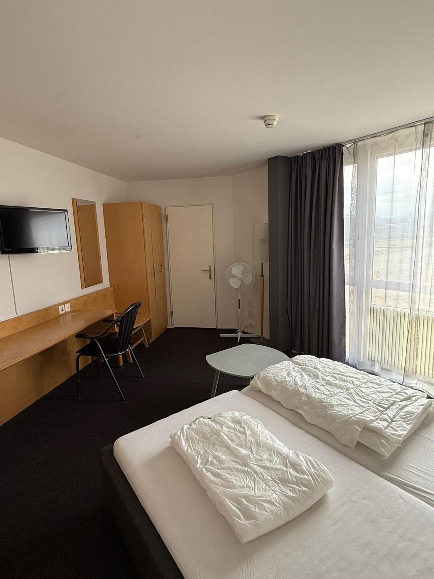 Hotel East End フラウエンフェルト エクステリア 写真